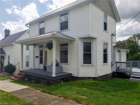 112 Ohio St, Barnesville, OH 43713 photo 1