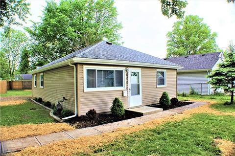 841 Boston Ave, Elyria, OH 44035 photo 1