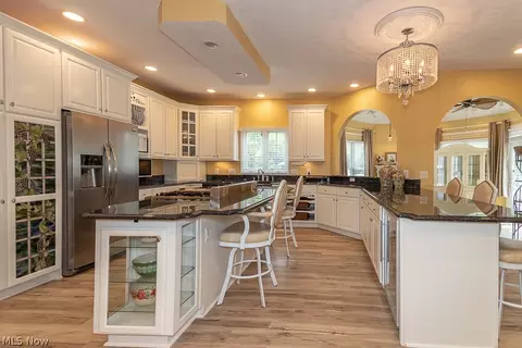 12015 Epping Trl, Munson, OH 44024 photo 7