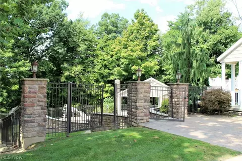 31271 Arthur Rd, Solon, OH 44139 photo 4