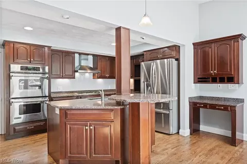 31271 Arthur Rd, Solon, OH 44139 photo 9