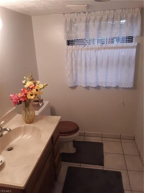 6805 Firestone Ave NE, Canton, OH 44721 photo 17