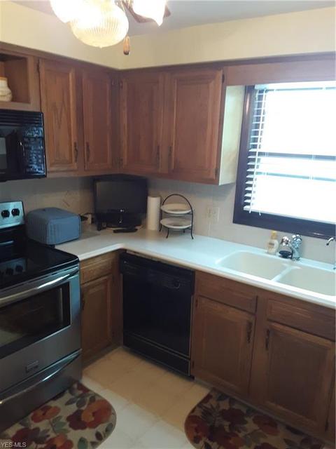 6805 Firestone Ave NE, Canton, OH 44721 photo 13