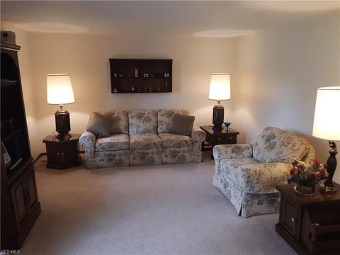 6805 Firestone Ave NE, Canton, OH 44721 photo 9