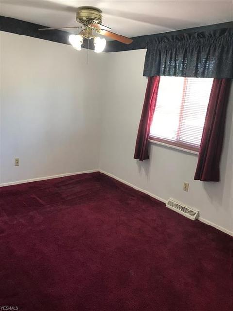 2303 Augustine Dr, Parma, OH 44134 photo 18
