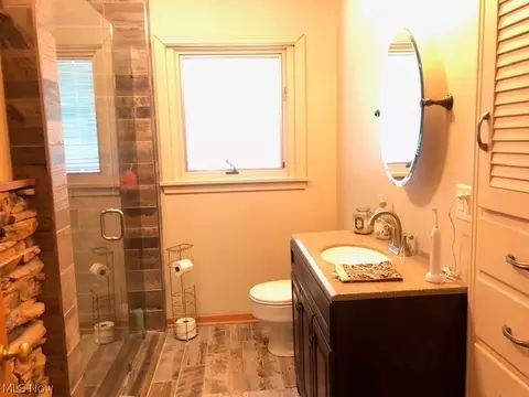 1531 N Walnut St, Dover, OH 44622 photo 14