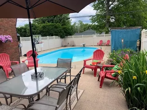 1531 N Walnut St, Dover, OH 44622 photo 32