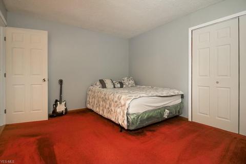 2123 E 41st St, Lorain, OH 44055 photo 9