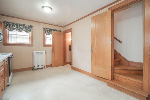 207 Eastern Heights Blvd, Elyria, OH 44035 photo 14