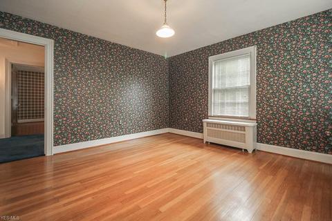 207 Eastern Heights Blvd, Elyria, OH 44035 photo 24