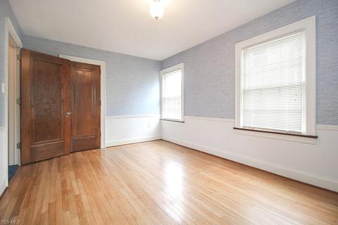 207 Eastern Heights Blvd, Elyria, OH 44035 photo 20