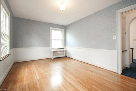 207 Eastern Heights Blvd, Elyria, OH 44035 photo 19