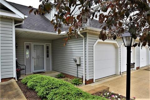900 Hampton Cir # -3, Aurora, OH 44202 photo 2