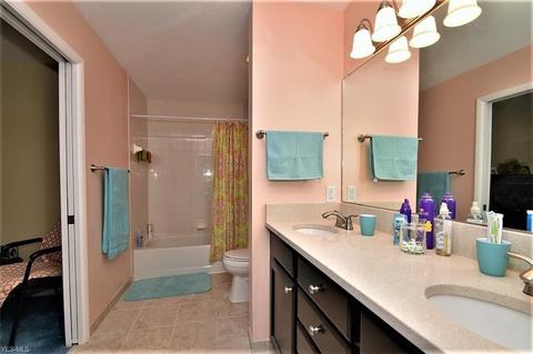 900 Hampton Cir # -3, Aurora, OH 44202 photo 25