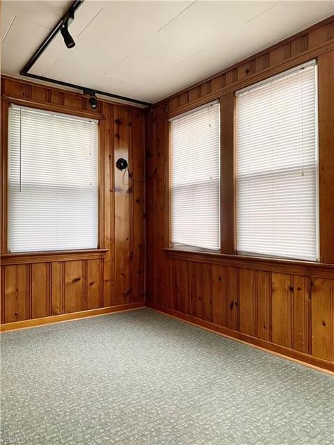 7618 Ridgefield Ave, Parma, OH 44129 photo 8