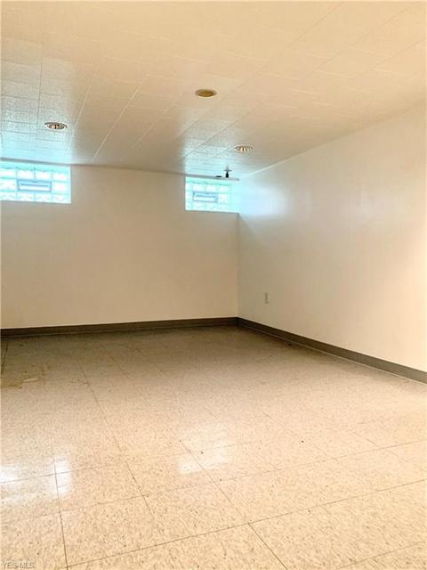 7618 Ridgefield Ave, Parma, OH 44129 photo 28