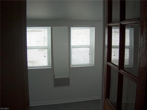 7618 Ridgefield Ave, Parma, OH 44129 photo 26