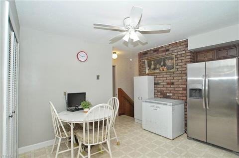 6930 Drexel Dr, Seven Hills, OH 44131 photo 10