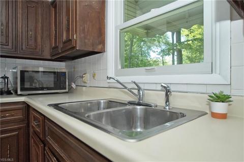 6930 Drexel Dr, Seven Hills, OH 44131 photo 11