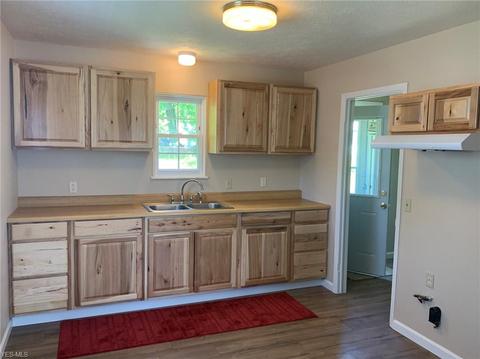 9899 Belden, Windham, OH 44288 photo 2