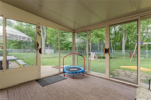 307 Root Rd, Lorain, OH 44052 photo 28