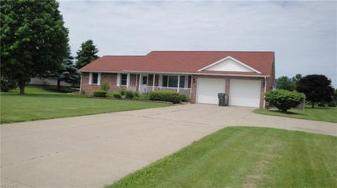 250 Pine St, Creston, OH 44217 photo 2