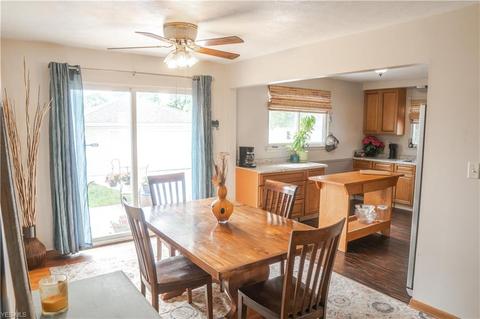 30312 Arnold Rd, Willowick, OH 44095 photo 8