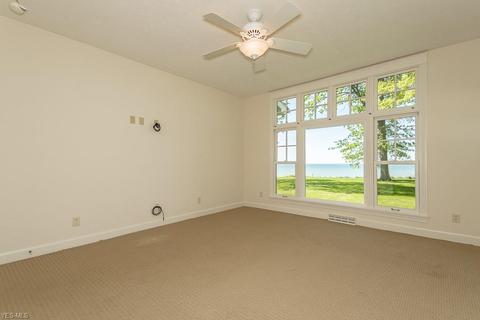 3703 Edgewater Dr, Ashtabula, OH 44004 photo 19