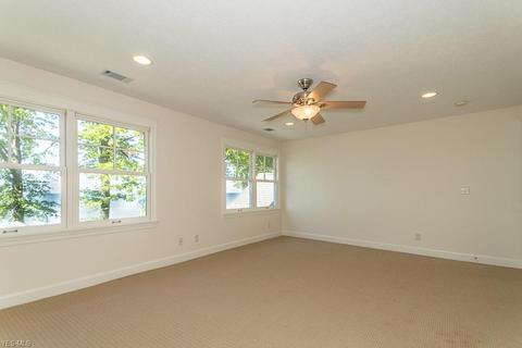 3703 Edgewater Dr, Ashtabula, OH 44004 photo 29