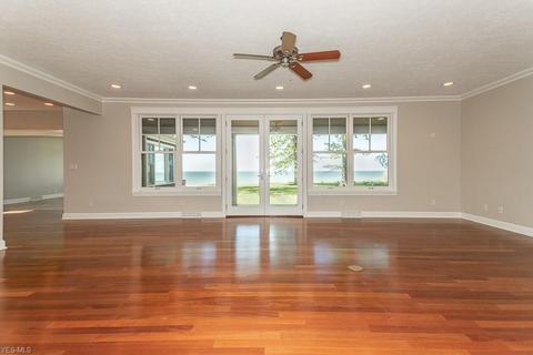 3703 Edgewater Dr, Ashtabula, OH 44004 photo 6