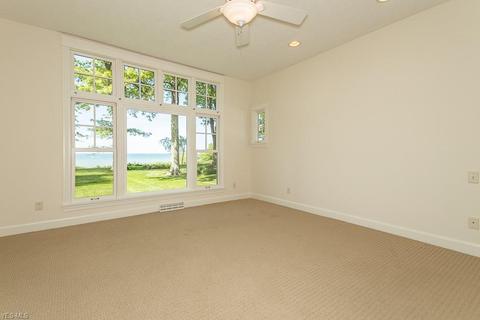 3703 Edgewater Dr, Ashtabula, OH 44004 photo 21
