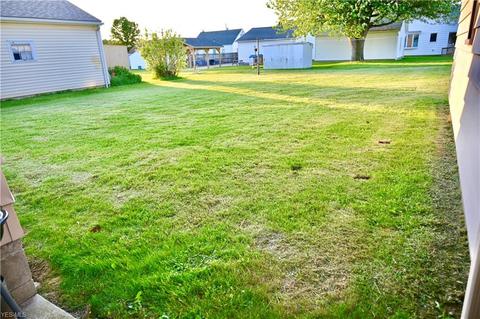 229 Renee Dr, Struthers, OH 44471 photo 20