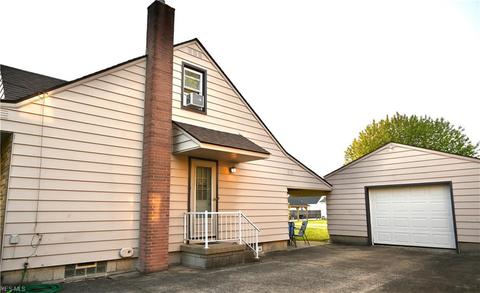 229 Renee Dr, Struthers, OH 44471 photo 21