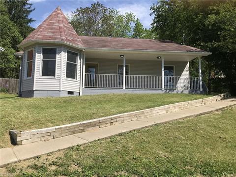 108 Pendleton St, Bethany, WV 26032 photo 1