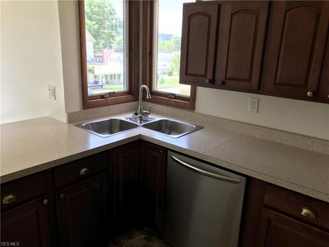 108 Pendleton St, Bethany, WV 26032 photo 3