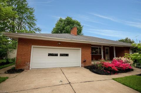 1565 Roosevelt Ave, Niles, OH 44446 photo 2
