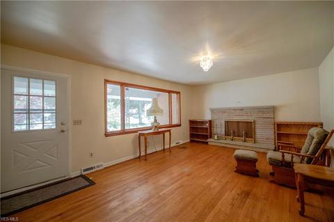 1565 Roosevelt Ave, Niles, OH 44446 photo 3