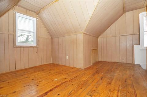 17233 Mapleboro Ave, Maple Heights, OH 44137 photo 10
