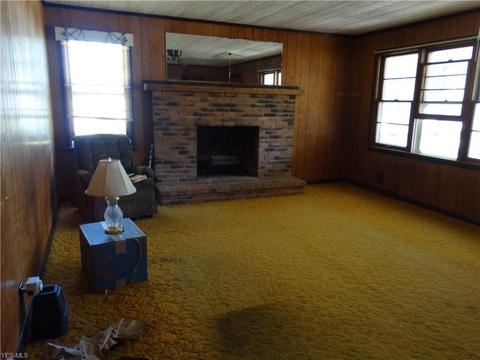 8029 Center Rd, Ashtabula, OH 44004 photo 8