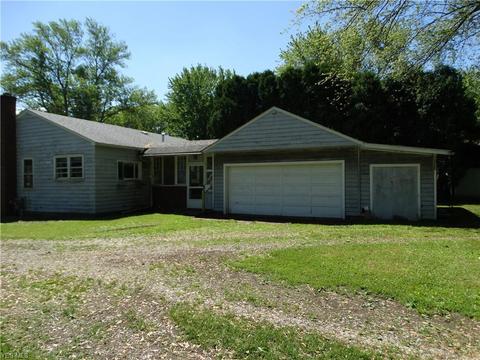 8029 Center Rd, Ashtabula, OH 44004 photo 4