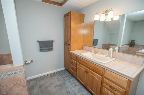 7600 Ridge Rd, Parma, OH 44129 photo 20