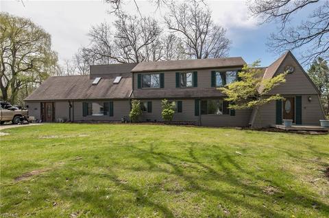 7600 Ridge Rd, Parma, OH 44129 photo 1