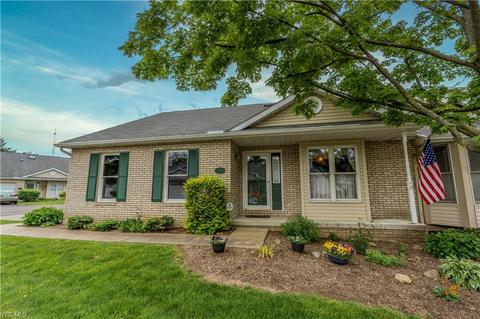 4746 Preserve Dr NW, Canton, OH 44708 photo 1