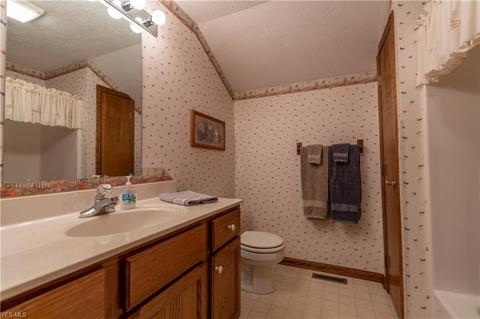4746 Preserve Dr NW, Canton, OH 44708 photo 24