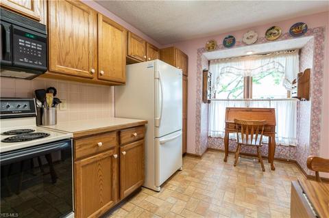 4746 Preserve Dr NW, Canton, OH 44708 photo 9