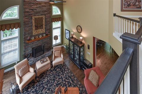 7382 Capilano Dr, Solon, OH 44139 photo 6