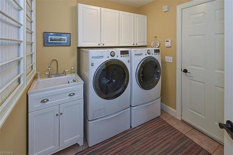 7382 Capilano Dr, Solon, OH 44139 photo 14