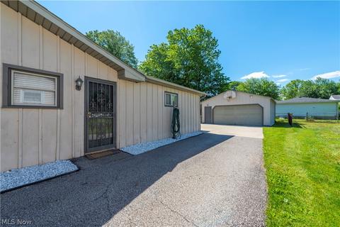 42953 Haven Dr, Elyria, OH 44035 photo 8