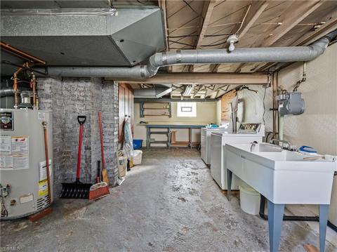 1057 Mount Vernon Ave, Akron, OH 44310 photo 23