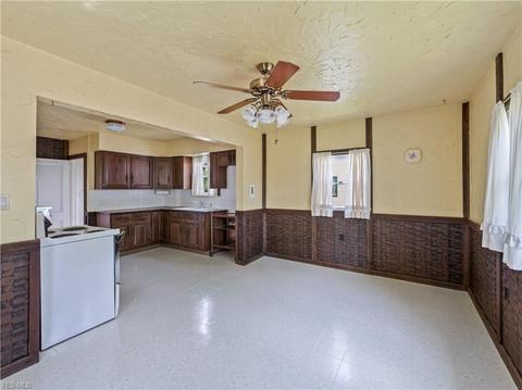 1057 Mount Vernon Ave, Akron, OH 44310 photo 14